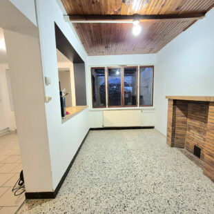 Maison Conde Sur L Escaut 6 pièce(s) 90 m2