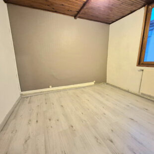 Maison Conde Sur L Escaut 6 pièce(s) 90 m2