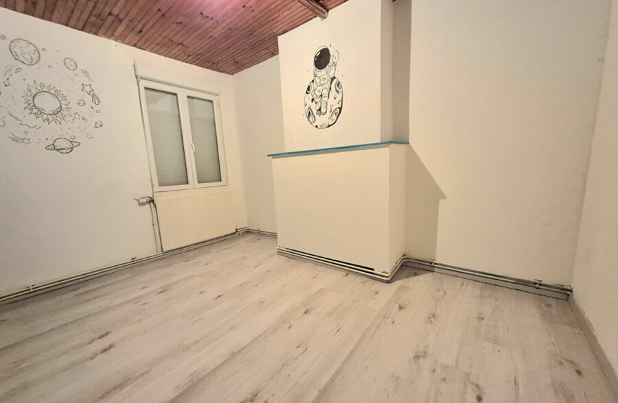 Maison Conde Sur L Escaut 6 pièce(s) 90 m2