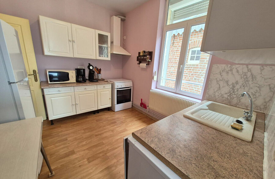 T3 avec balcon – Plage et commerces