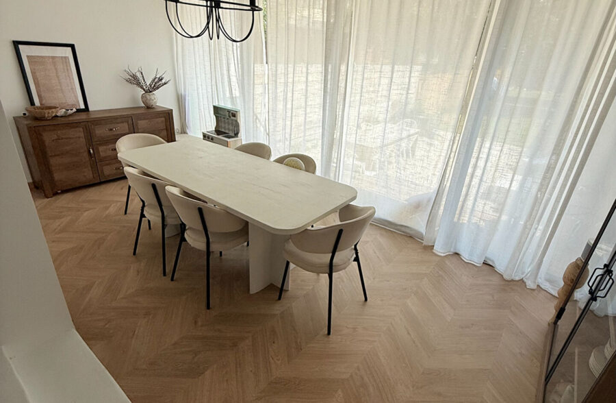 Maison INDIVIDUELLE sur 400 m² de parcelle.