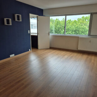 VAUBAN  – NATIONALE: T2 avec parking et cave