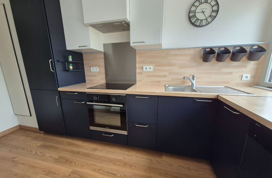 VAUBAN  – NATIONALE: T2 avec parking et cave