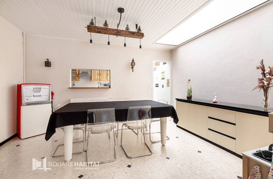 Maison lumineuse 3 chambres et bureau, jardin, garage 50m²