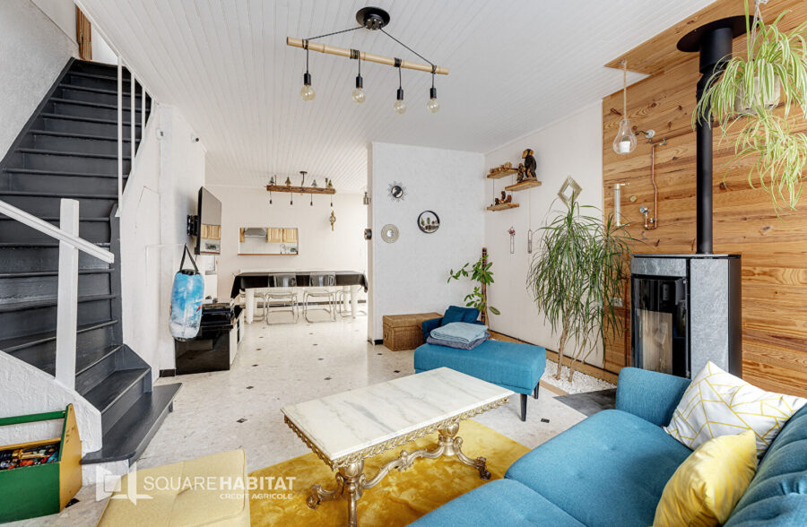 Maison lumineuse 3 chambres et bureau, jardin, garage 50m²