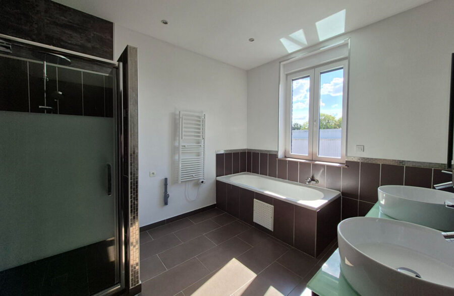 Maison Familiale Croix Centre, Proche Tram et Métro