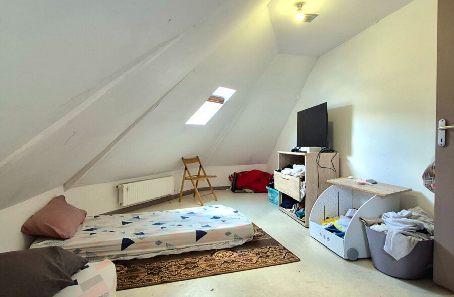 MAISON 2 CHAMBRES SECTEUR BELENCONTRE