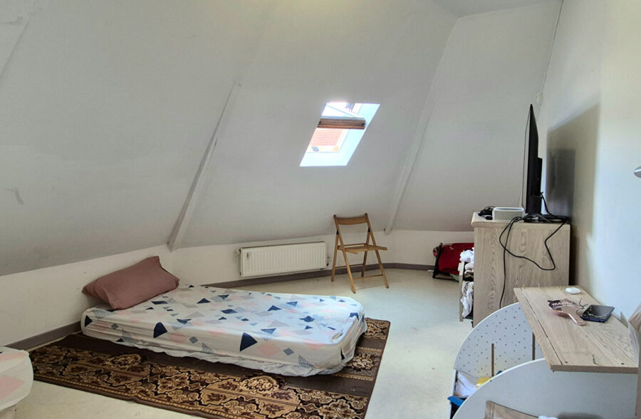 MAISON 2 CHAMBRES SECTEUR BELENCONTRE