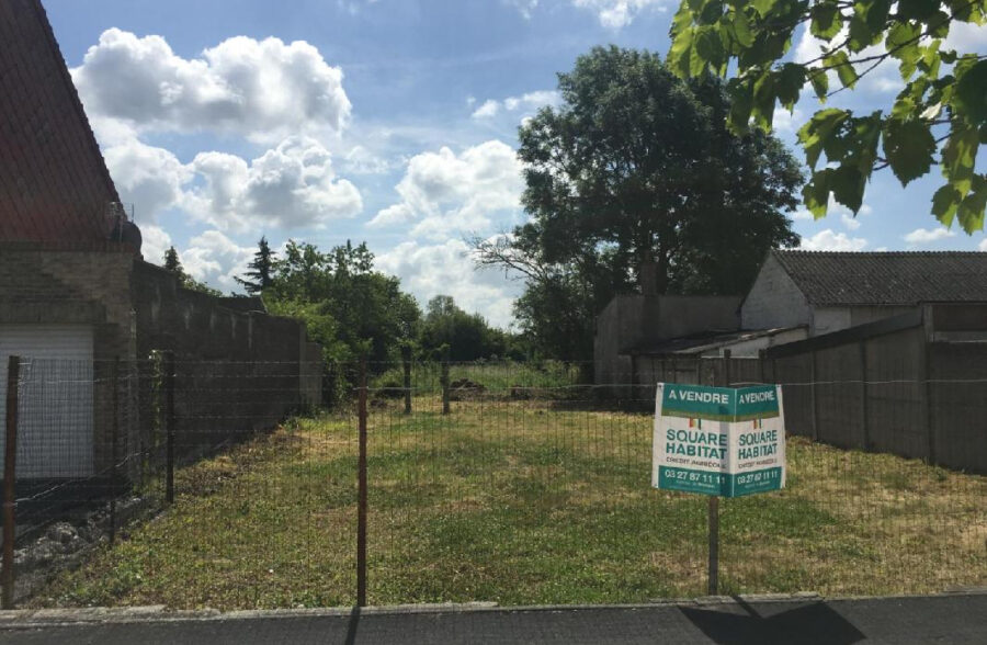 Terrain à bâtir sur Pecquencourt.