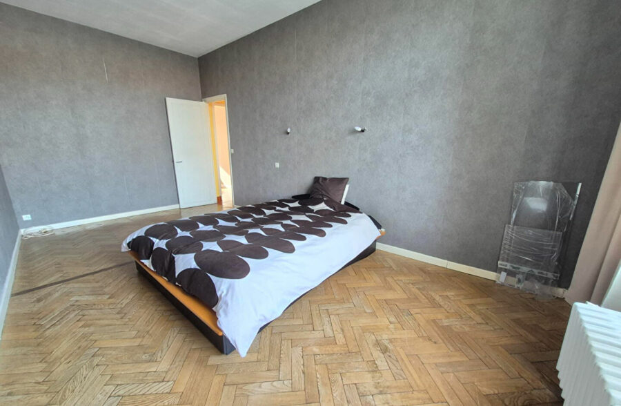 Secteur GAMBETTA – T2  de 66,86 m² avec cave possibilité achat garage en supplément