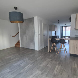 Appartement Duplex  4 pièces 87.87 m2 Secteur Euratechnologie