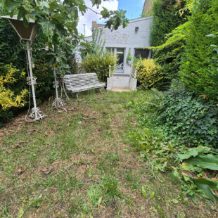 Maison de ville avec jardin et garage, beaux volumes !