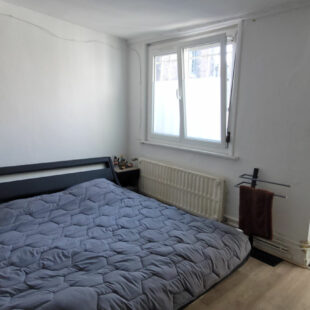 Immeuble Conde Sur L Escaut 7 pièce(s) 85 m2