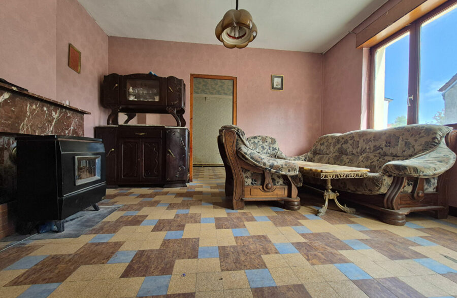 immeuble de rapport – 240 m² habitables avec cour, garage et terrain