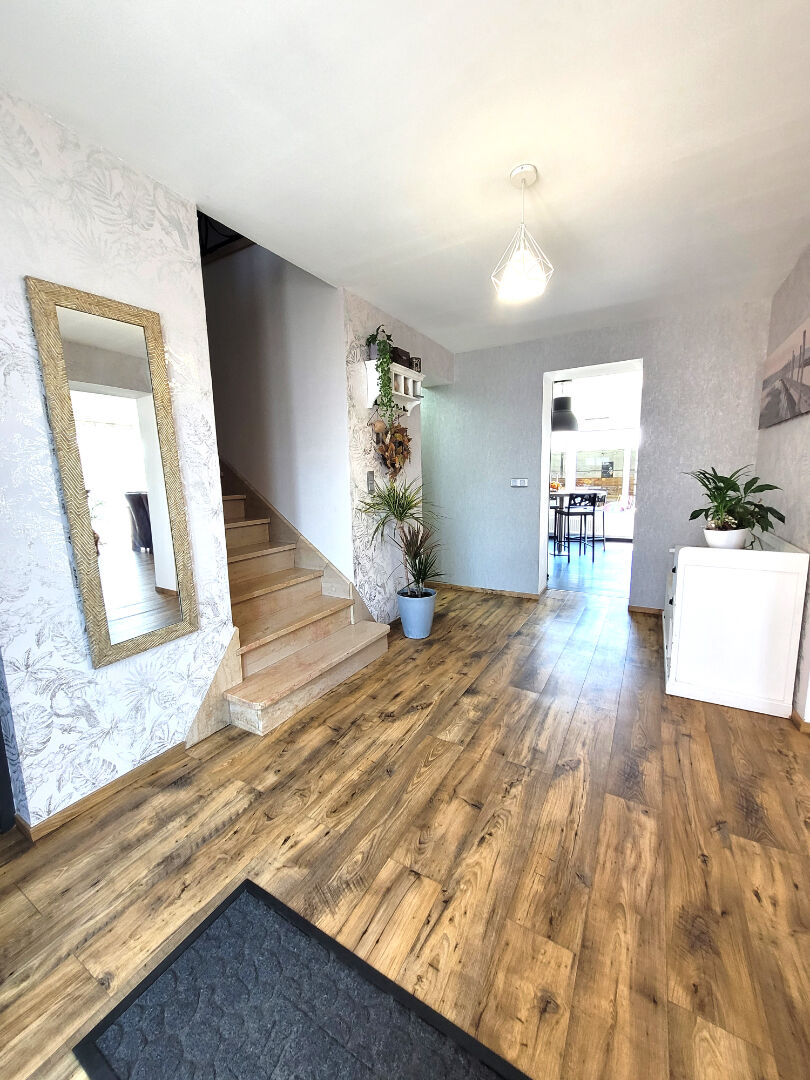 Maison Cambrai 10 pièce(s) 200 m2