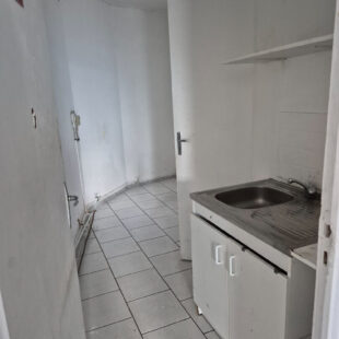 LENS CENTRE LOCAL COMMERCIAL +/-50m²