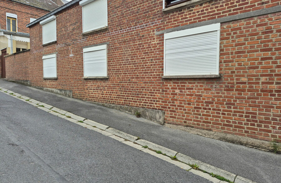 Local d’activité Le Cateau Cambresis 94 m2