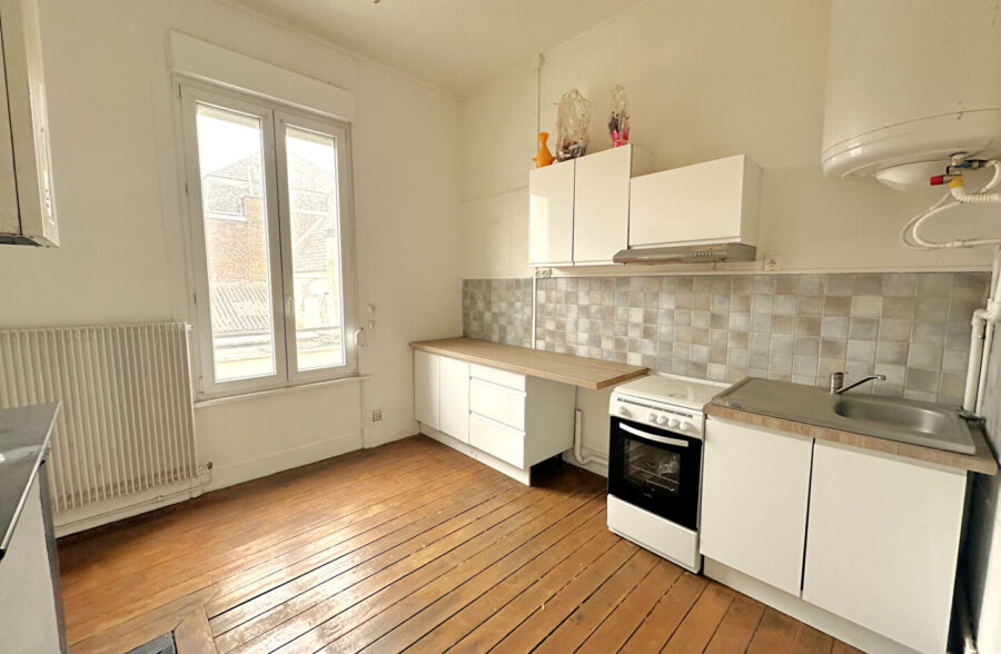 Immeuble de 450 m2 centre ville de Caudry avec excellente rentabilité locative &nbsp;Sous offre&nbsp;