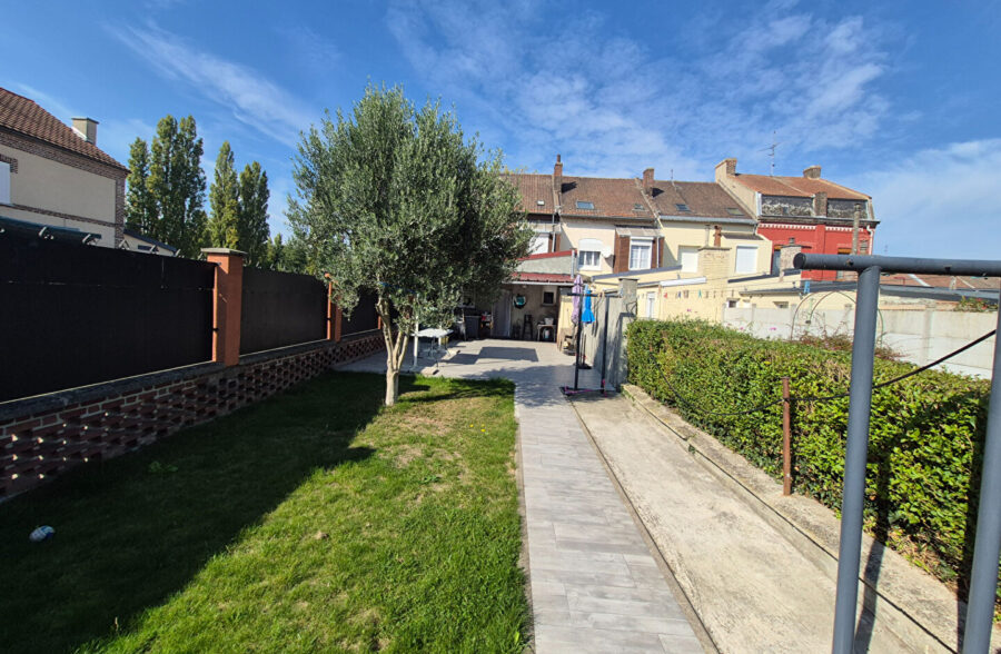 Maison Denain 9 pièce(s) 179 m2