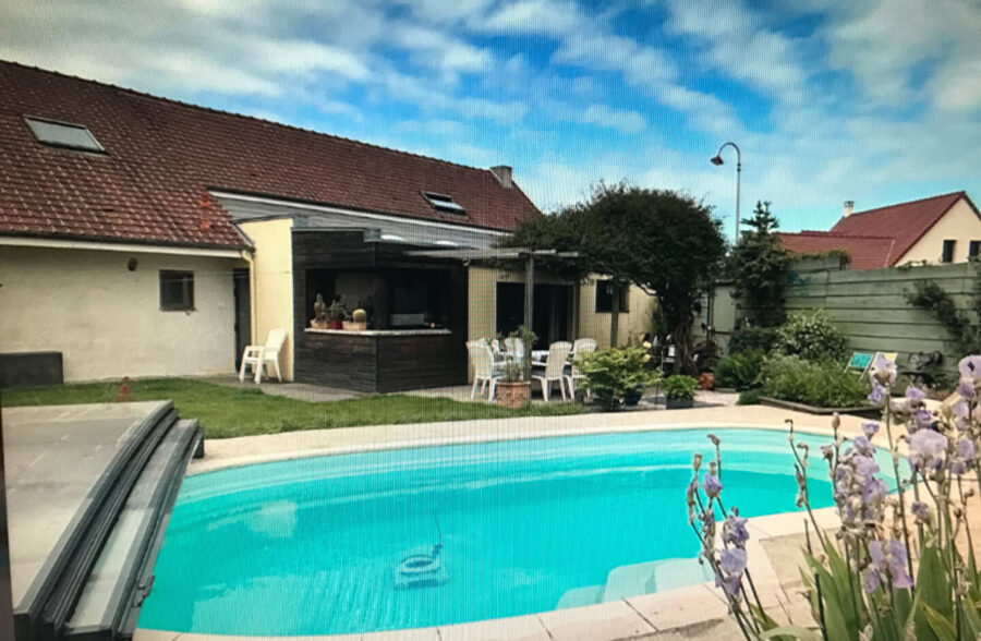 Rang Du Fliers, grande maison de 245M² habitable ,individuelle ,avec piscine !!