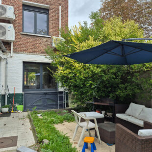 Maison  semi individuelle sur 500 m²