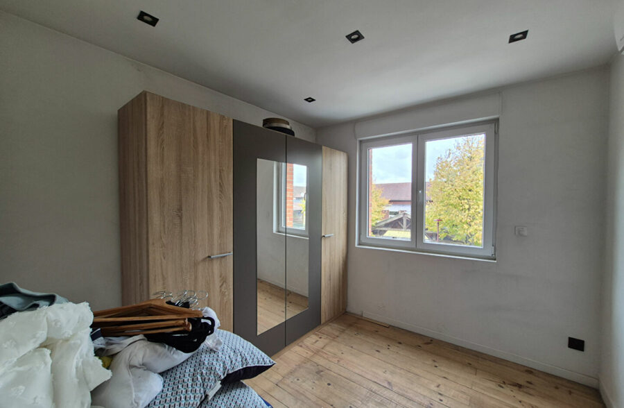 Maison  semi individuelle sur 500 m²