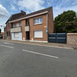 MAISON FAMILIALE  SUR PARCELLE DE  4925m² !