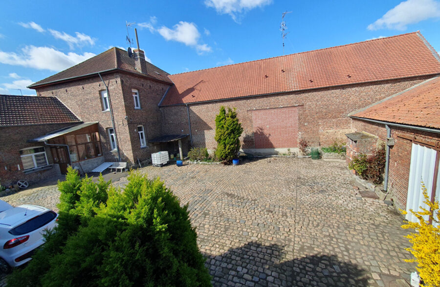 Corps de Ferme , multiples possibilités !