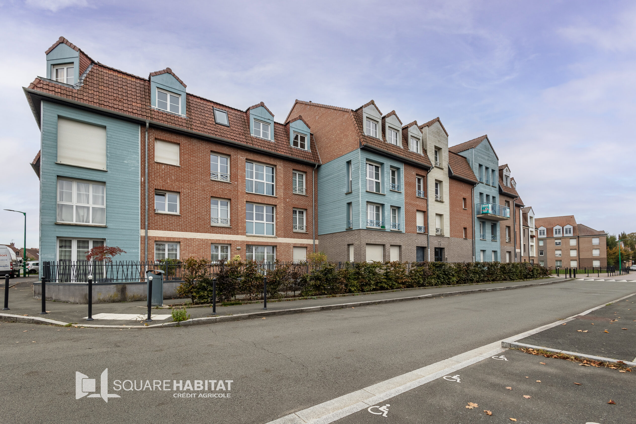 LESQUIN – APPARTEMENT – BALCON – PARKINGS – PAS DE TRAVAUX