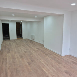 Local commercial Lens