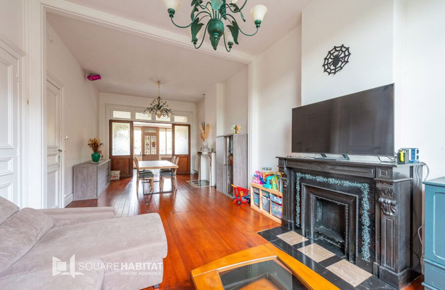 MAISON  DE MAITRE INDIVIDUELLE DE 185 M²