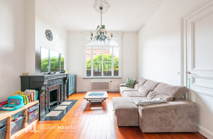 MAISON  DE MAITRE INDIVIDUELLE DE 185 M²