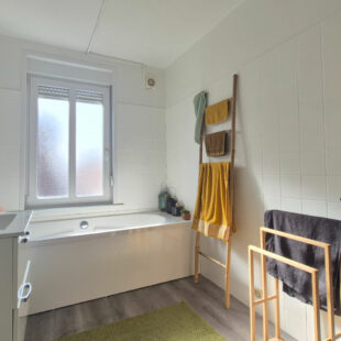 Maison semi bourgeoise des années 30′, jardin et atelier/garage de 52m²!