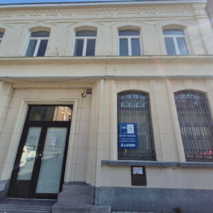 OPPORTUNITÉ COMMERCIALE EXCEPTIONNELLE ! 150m² modulables, emplacement stratégique.