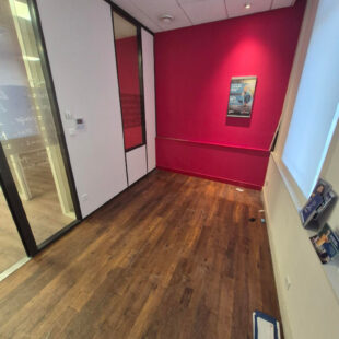 OPPORTUNITÉ COMMERCIALE EXCEPTIONNELLE ! 150m² modulables, emplacement stratégique.