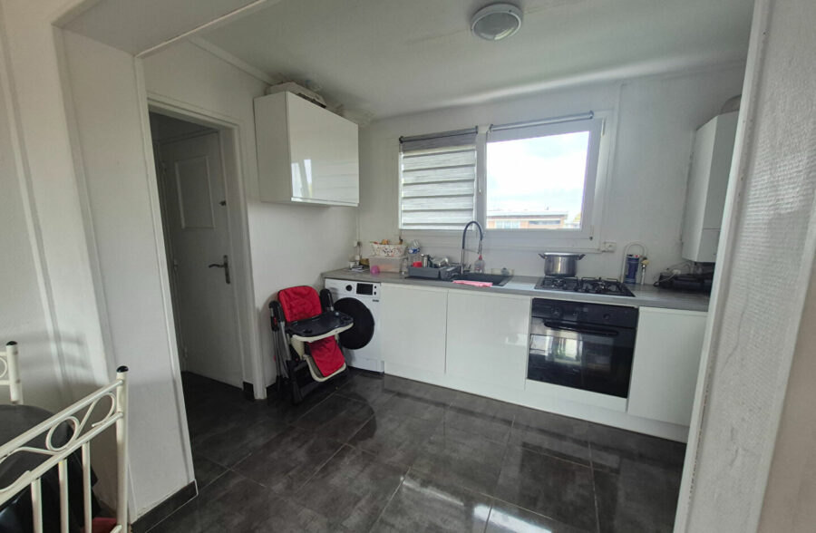 Appartement T3 lumineux avec terrasse et cave 51 m2