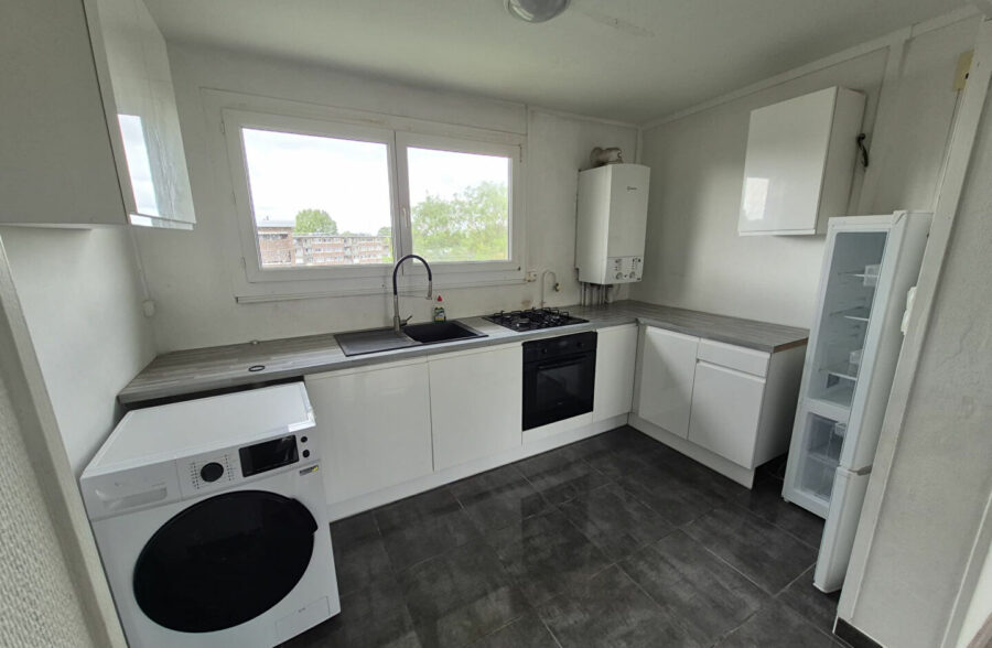 Appartement T3 lumineux avec terrasse et cave 51 m2