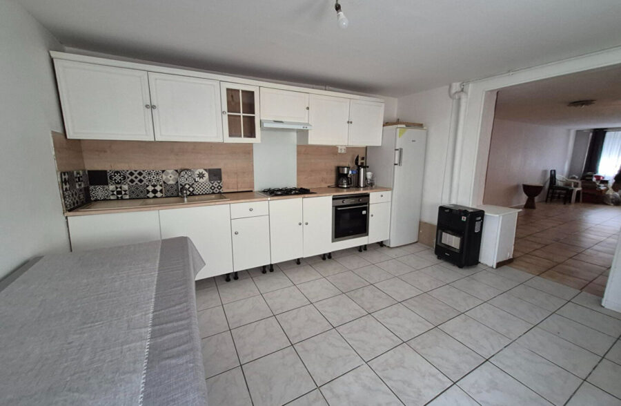 Grande maison 1930 – Secteur prisé de Wattrelos – 5 chambres