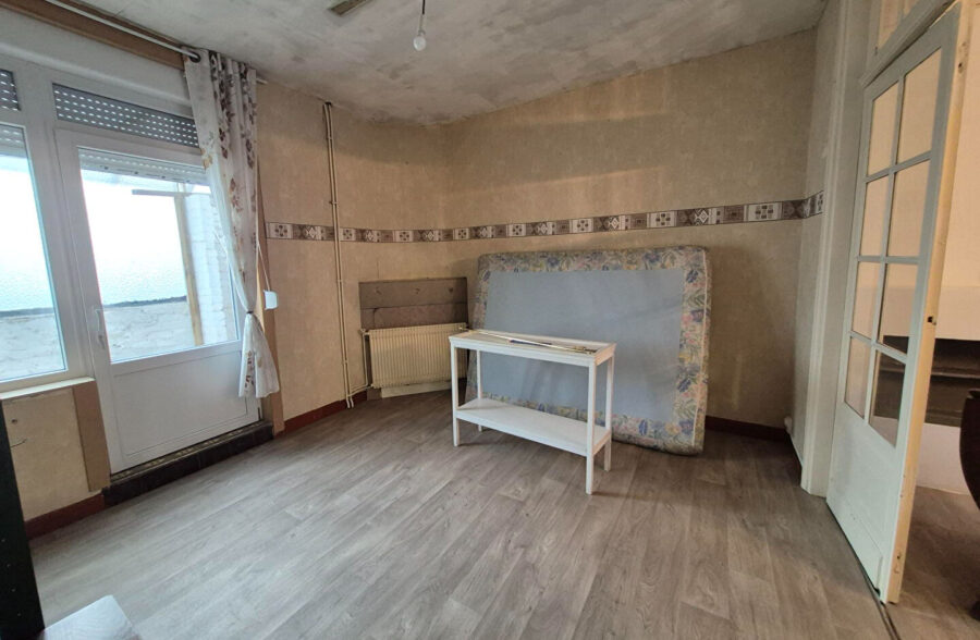 Grande maison 1930 – Secteur prisé de Wattrelos – 5 chambres