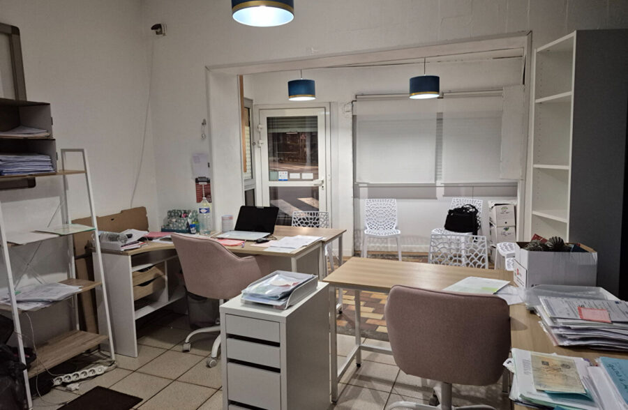 VENDIN LE VIEIL CENTRE Local Commercial 30m²
