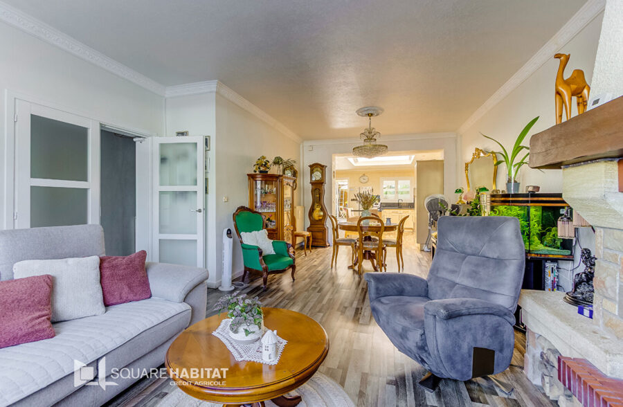 Maison Tourcoing 7 pièce(s) 0200 m2