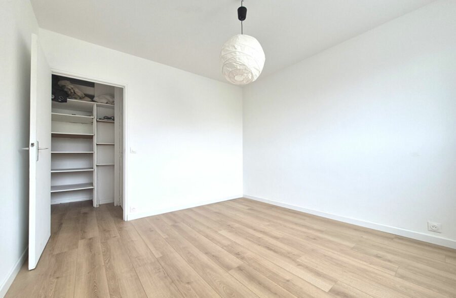 Lille Centre T3 70m² rénové – 2 ch – métro/gares – prêt à s’installer