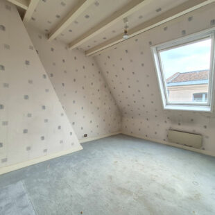 VIEUX LILLE – PLATEAU BRUT EN DUPLEX DE 66 M² LOI CARREZ (95M² AU SOL) – A AMENAGER
