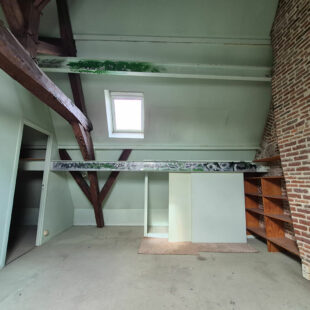 VIEUX LILLE – PLATEAU BRUT EN DUPLEX DE 66 M² LOI CARREZ (95M² AU SOL) – A AMENAGER