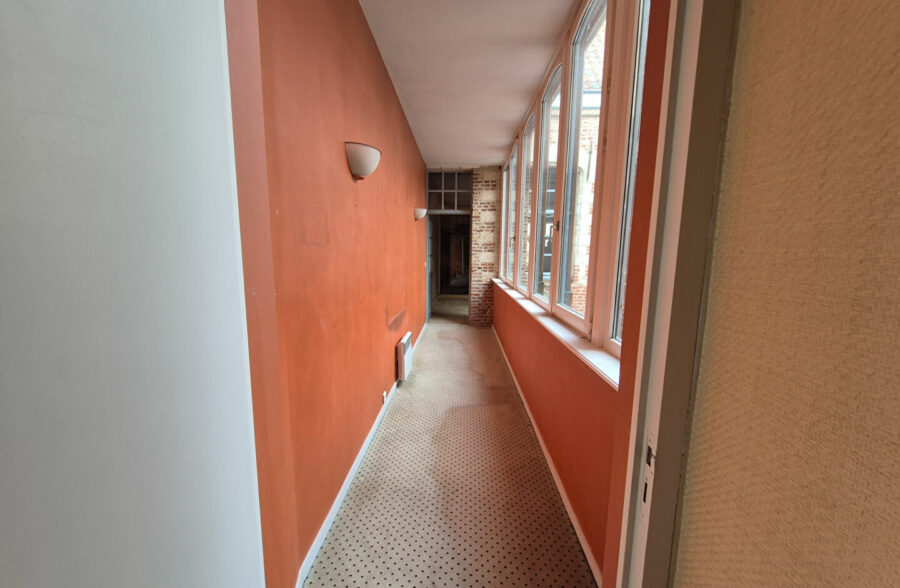 VIEUX LILLE – PLATEAU BRUT A AMENAGER EN T2 DE 47 M² LOI CARREZ