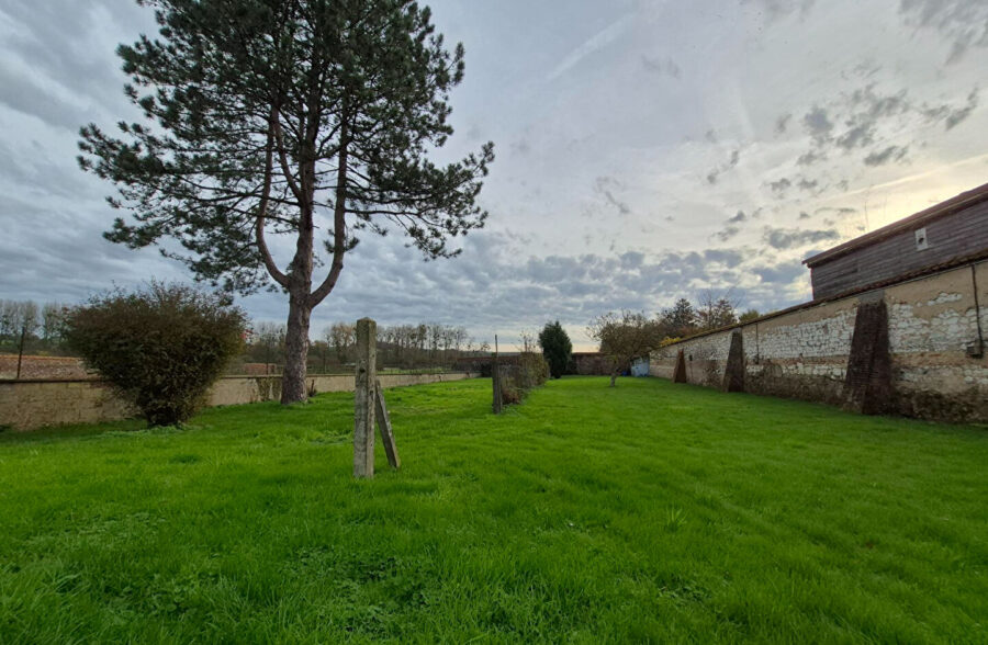 BRIMEUX , maison individuelle , 3 chbs , 2 garages , vue sur les champs !!