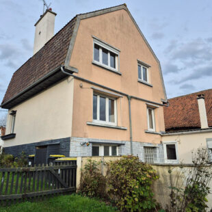 BRIMEUX , maison individuelle , 3 chbs , 2 garages , vue sur les champs !!