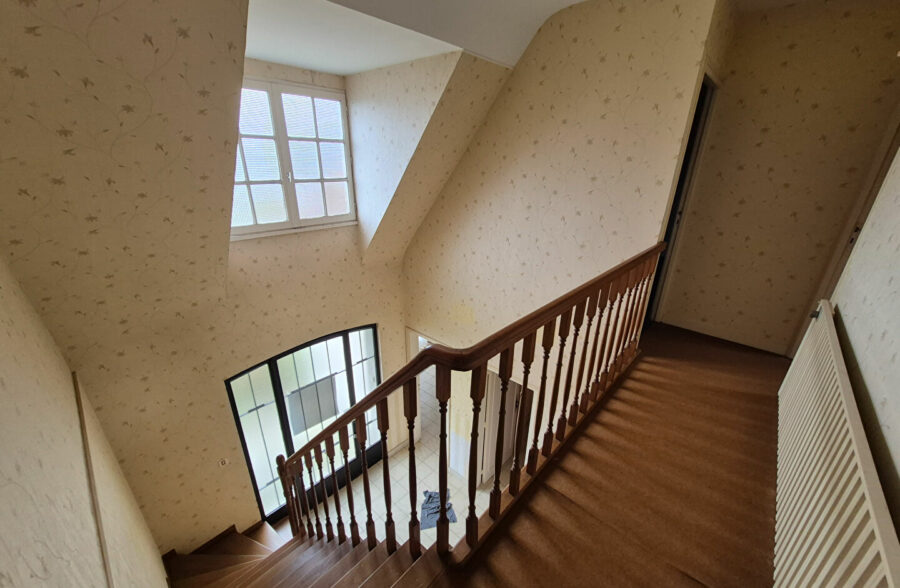 Semi Plain-Pied  6 pièce(s) 143m² LONGUENESSE