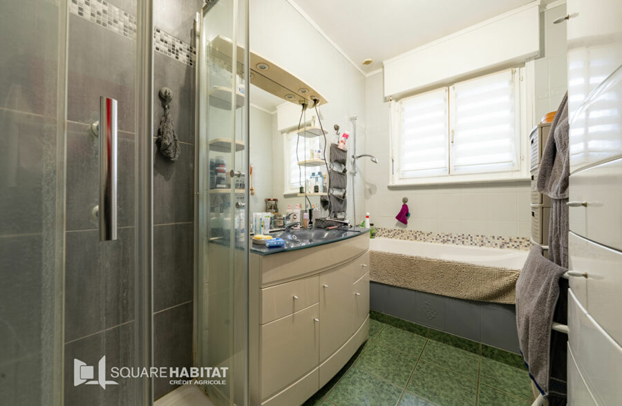 Pavillon individuel  tout confort!!