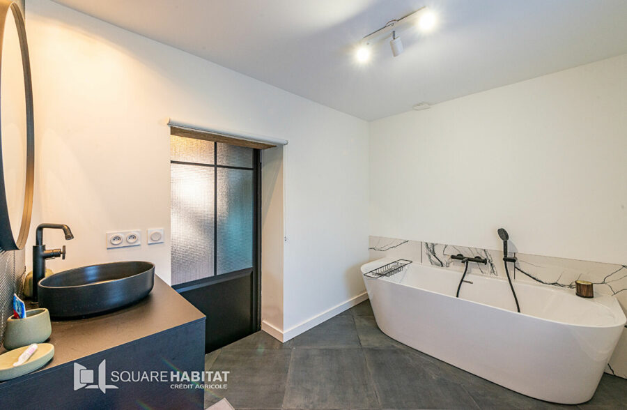 Maison Château L Abbaye 178m²